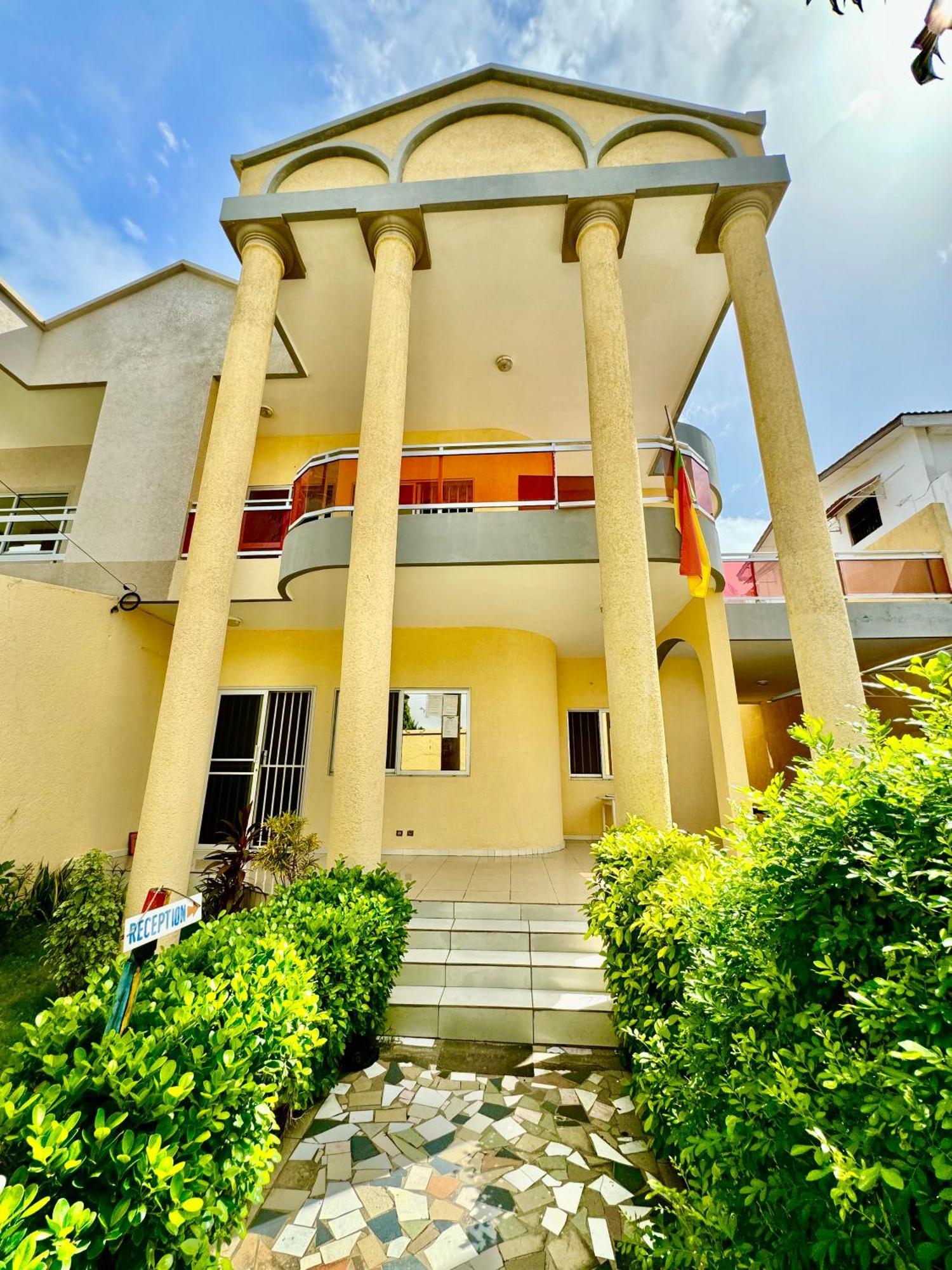 Guesthouse Cocotiers Κοτονού Εξωτερικό φωτογραφία