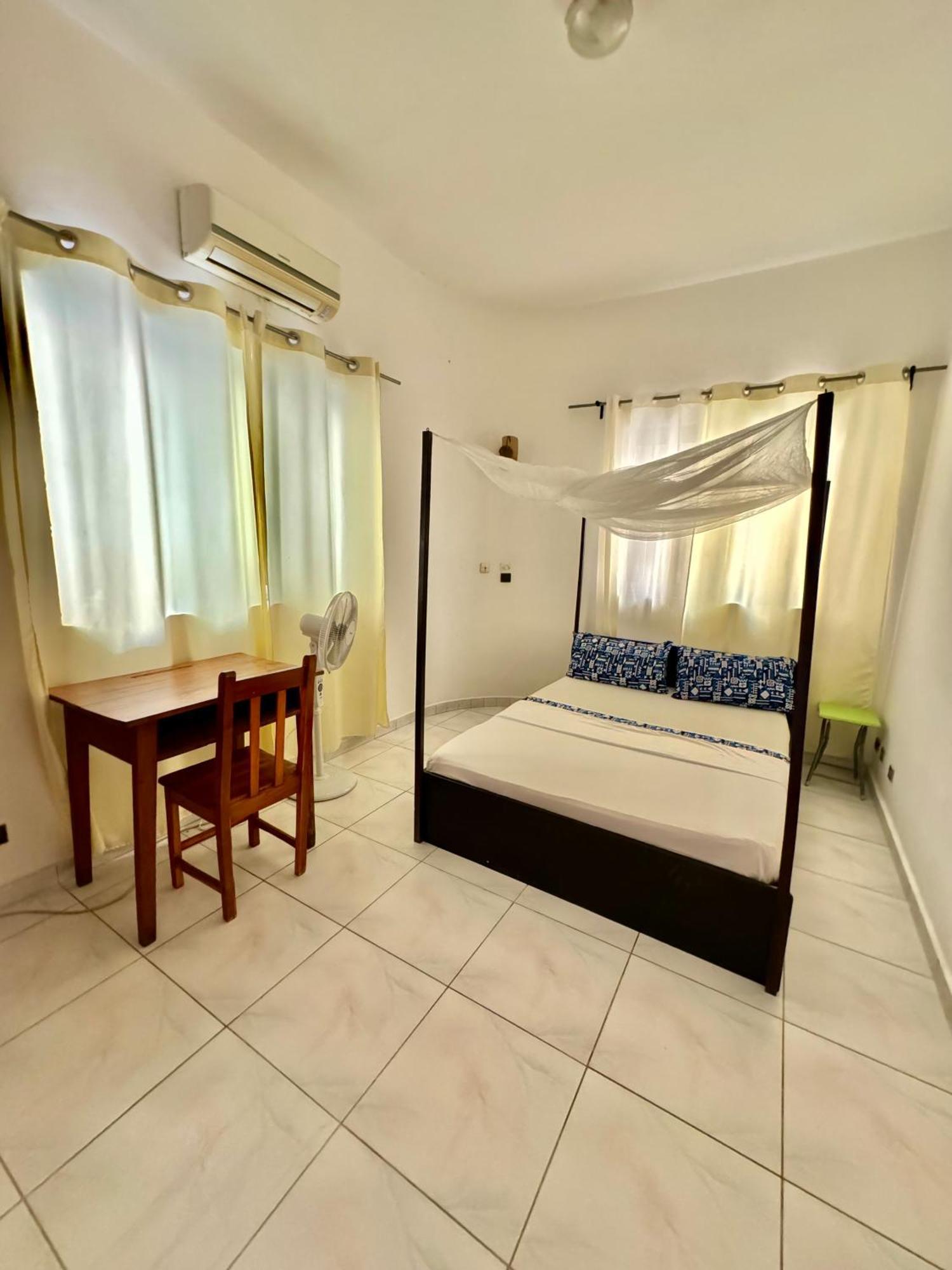 Guesthouse Cocotiers Κοτονού Εξωτερικό φωτογραφία